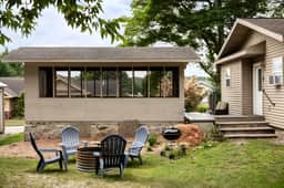 Central Lake Cozy Retreat