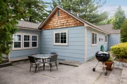 Rennie Lake Hideaway Home