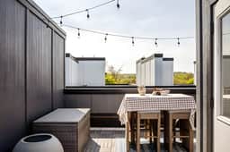 Loft on Gillis | AC | Downtown | Beach | Rooftop