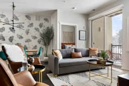 Emerald Oasis · Emerald Oasis: Centrally Located