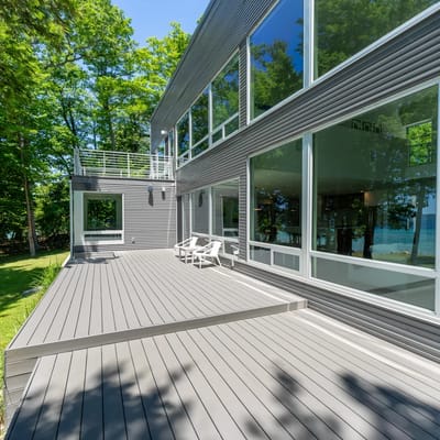 Old Mission Peninsula Luxury on West Bay