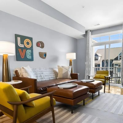 Midtown A · Midcentury Getaway: Walk to Everything!