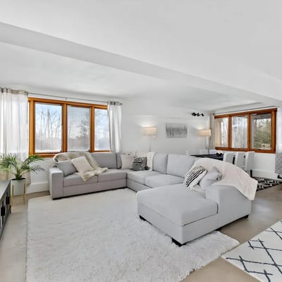 White Stone House: Pet-Friendly Home on 10 acres!