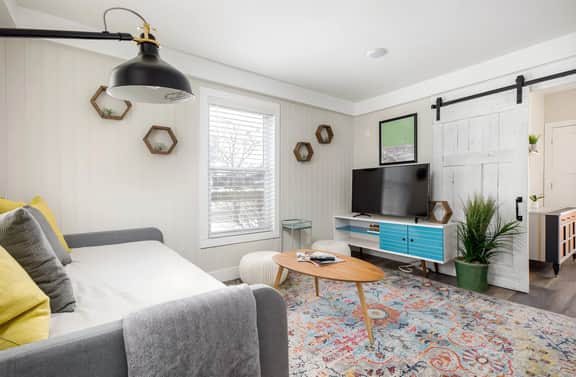 Contemporary Mid-Century Style | Downtown | AC |