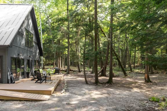 Isla Fern Cabin