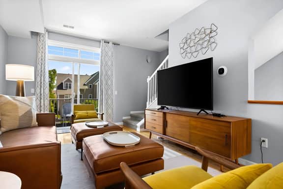 Midtown A · Midcentury Getaway: Walk to Everything!