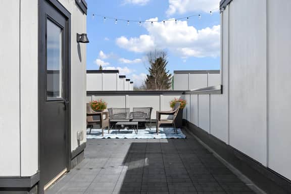 SkyBox|Rooftop|Downtown