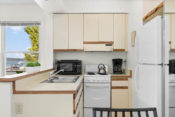 #11 The Roost Condo ·Renovated Bathroom in 2