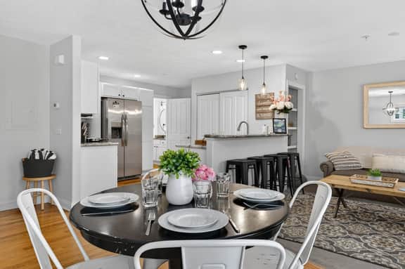 Parkside Downtown Retreat