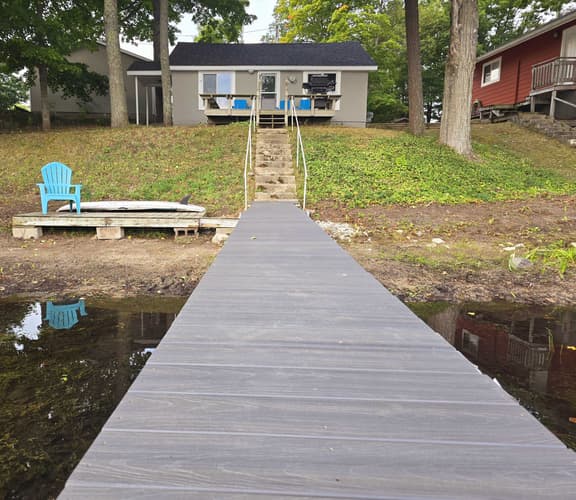 Bryan Lake Hideaway