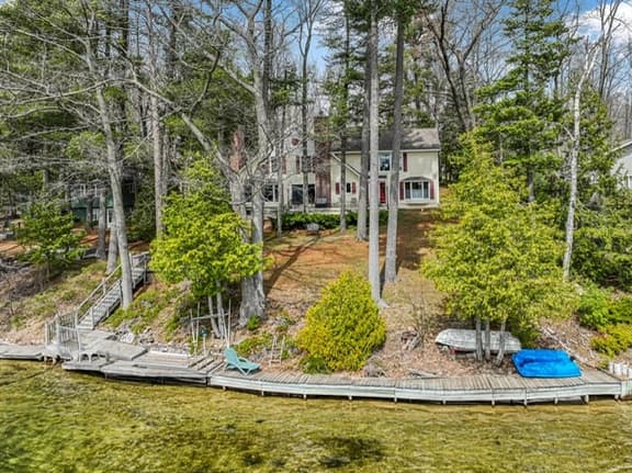 Northlight Lodge | Dual-Lake Sanctuary